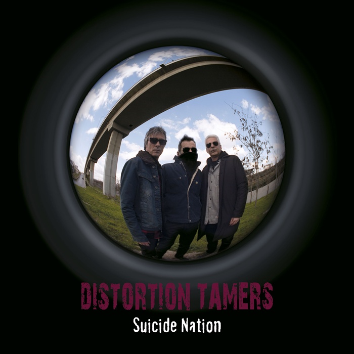 31.10.2015 – Distortion Tamers (Suicide Nation / Release Live Show)